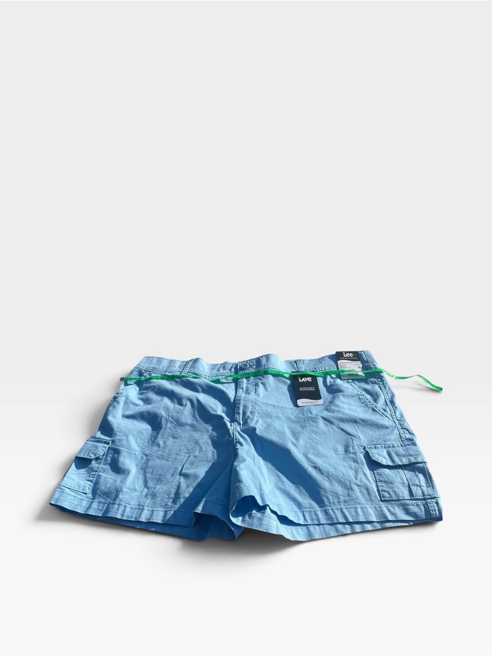 Lee Women's Sky Blue Cargo Shorts size 22 m waist approximately 22 in